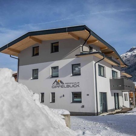 Ferienhaus Gipfelblick ノイシュティフト・イム・シュトゥーバイタール エクステリア 写真